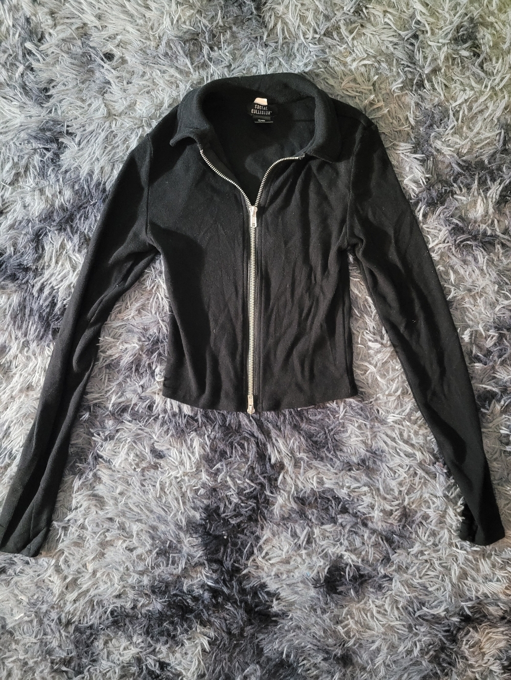 Black zip-up Collared Crop Ribbed Sweater